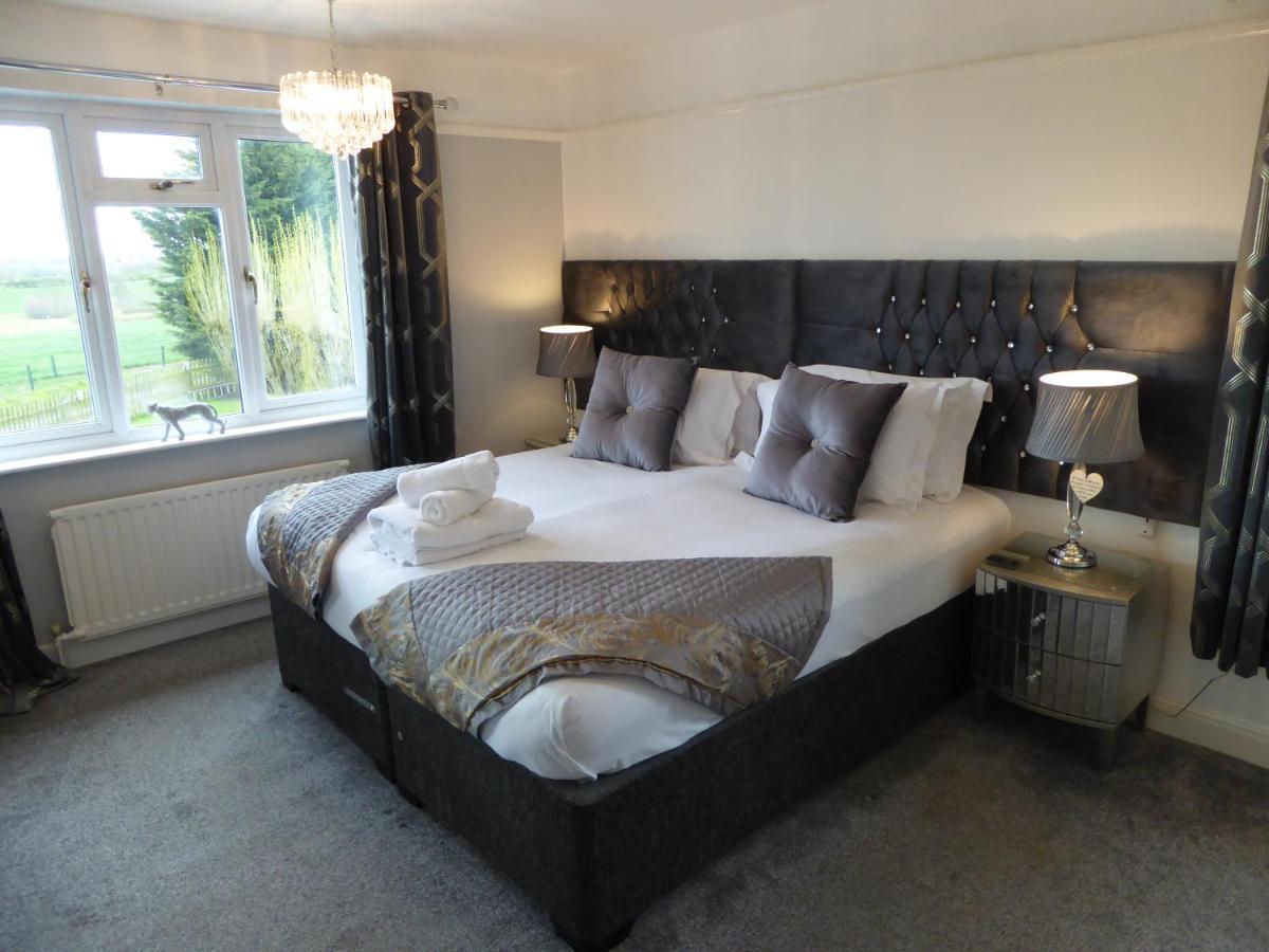 South View Country House Sleeps 12 - Hot Tub - Views Henley-in-Arden Kültér fotó