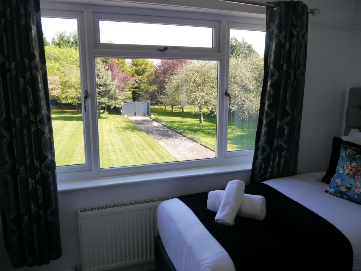 South View Country House Sleeps 12 - Hot Tub - Views Henley-in-Arden Kültér fotó