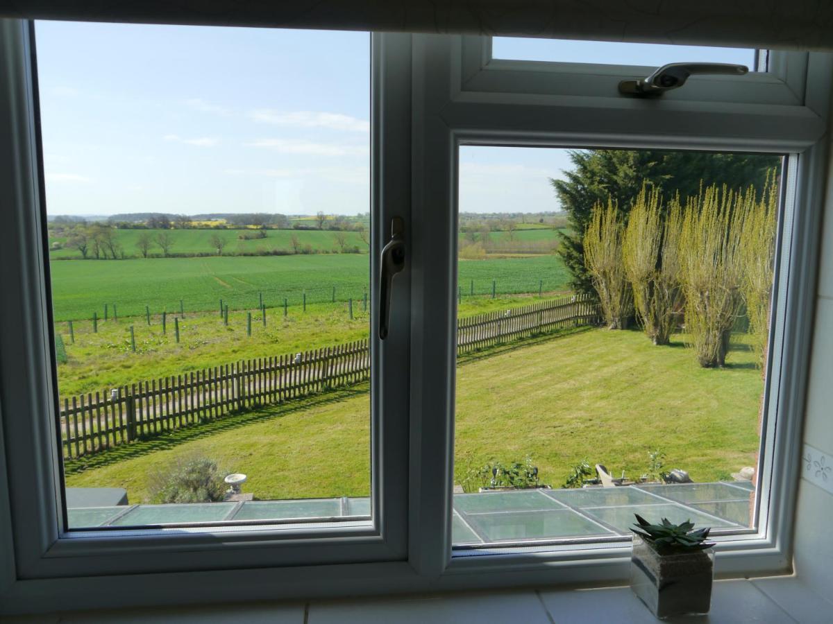 South View Country House Sleeps 12 - Hot Tub - Views Henley-in-Arden Kültér fotó